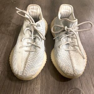 Yeezy boost 350.  Cloud white. Non reflective